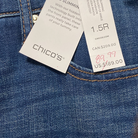 NWT Chico’s Embroidered Embellished Ankle Jeans - Picture 9 of 9